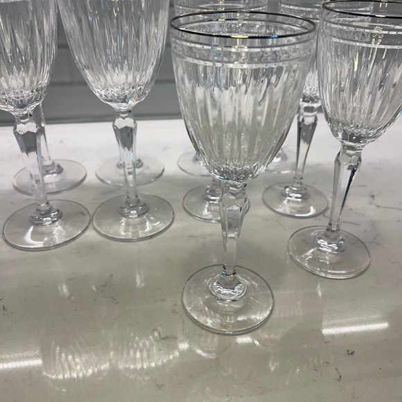 Waterford Marquis Crystal Hanover Platinum Wine Glasses / 4 Red Wine / 6 White - Picture 8 of 14